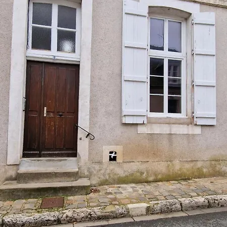 Charmant Studio Et Mezzanine De 38 M2 Châteaudun Exterior photo